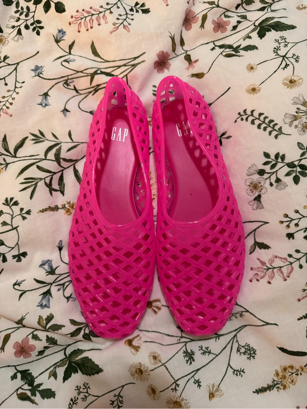 GAP Bright Pink Lattice Jelly Flats